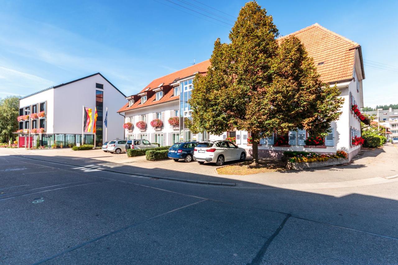 Hotel & Gasthaus Loewen Waldkirch Extérieur photo